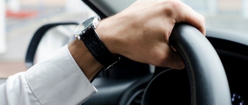 Cómo mantenerse seguro al volante.
