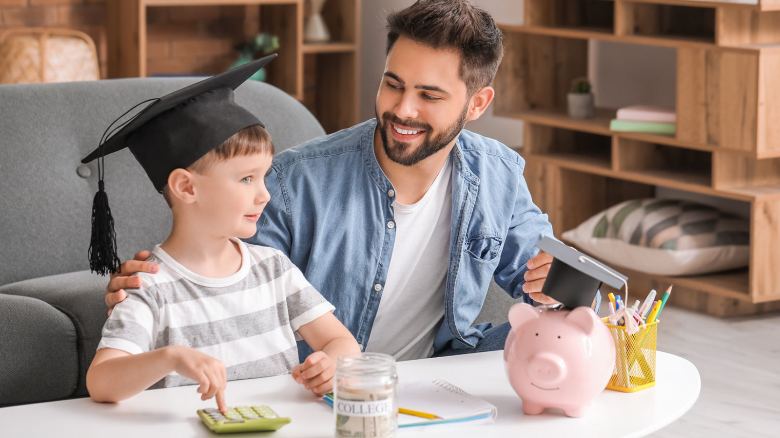 ¿Cómo funciona el seguro educativo y qué cubre?