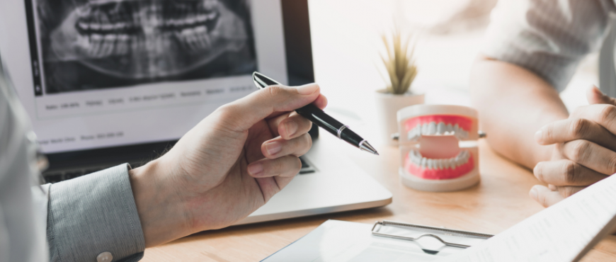 ¿Qué tratamientos dentales cubre el seguro?