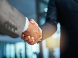 Protección empresarial con seguros de vida: cómo cuidar tu empresa y a quienes la hacen posible