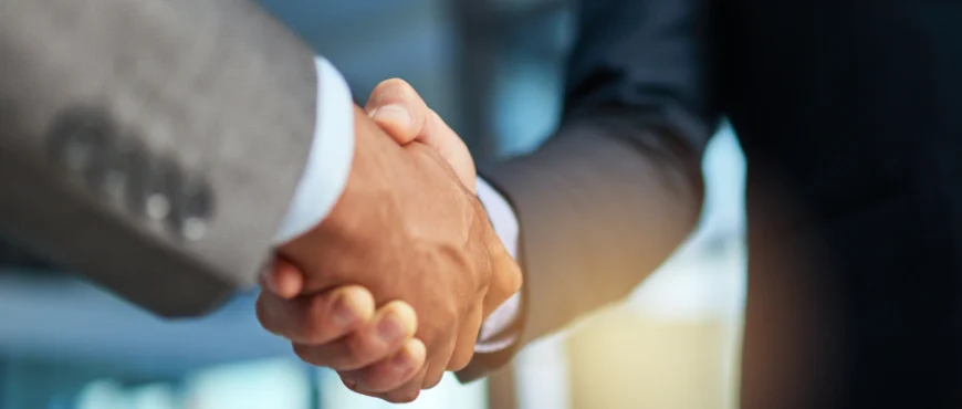 Protección empresarial con seguros de vida: cómo cuidar tu empresa y a quienes la hacen posible